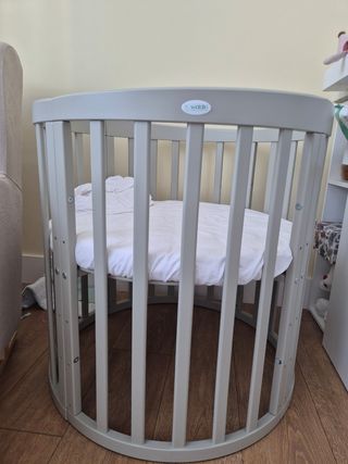 Cuna redonda evolutiva color verde