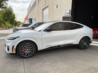FORD Mustang Mach-E AWD Bateria 98.8Kwh GT