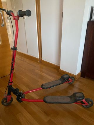 Patinete 3 Ruedas Rojo.