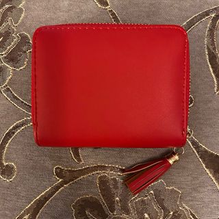 Portafoglio rosso con gatti stilizzati