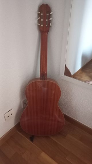Guitarra Admira Sevilla