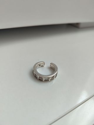 Anillo de plata maciza antiguo
