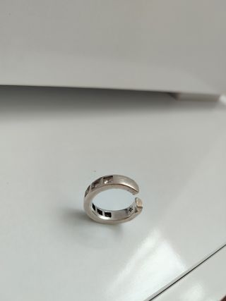 Anillo de plata maciza antiguo