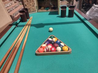 Mesa de billar verde