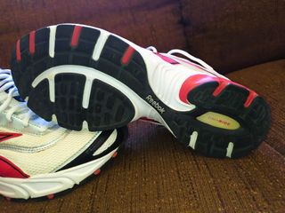 Zapatillas Reebok DMX Ride Blancas y Rojas