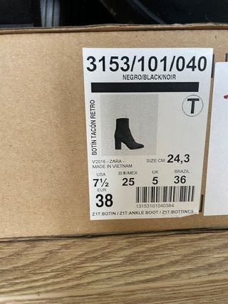 Botín tacón Zara negro ante