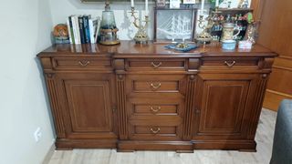 Mueble aparador de salon con espejo