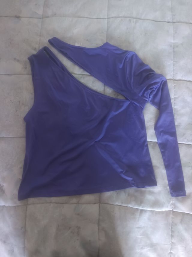 Camiseta asimétrica