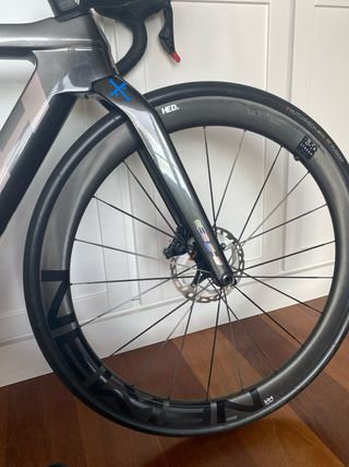 Bicicleta Eléctrica BH carbono talla S
