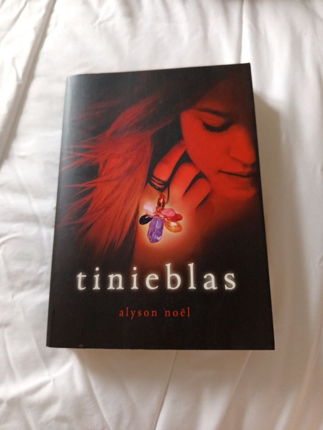Tinieblas (Inmortales 3)