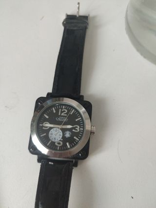 Reloj Calgary Negro y Plateado