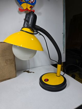 Lampada da tavolo Veneta Lumi anni '70
