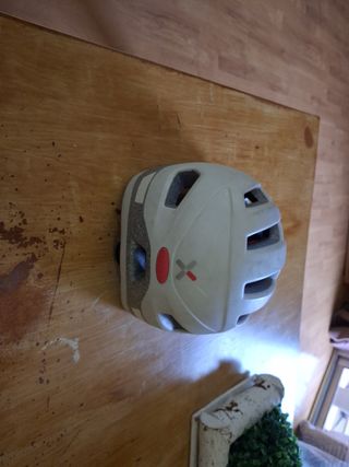 Casco de bicicleta blanco