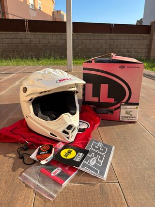 Casco BELL MOTO-9 MIPS