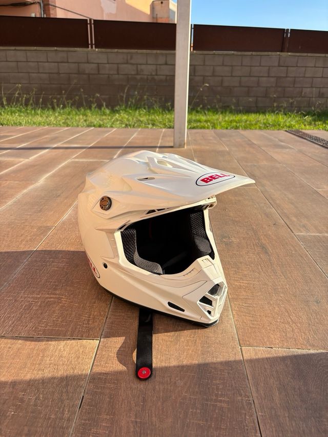 Casco BELL MOTO-9 MIPS