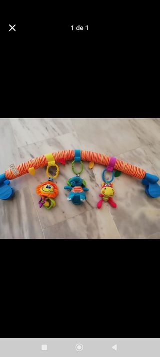 Arco de juegos para bebé con peluches