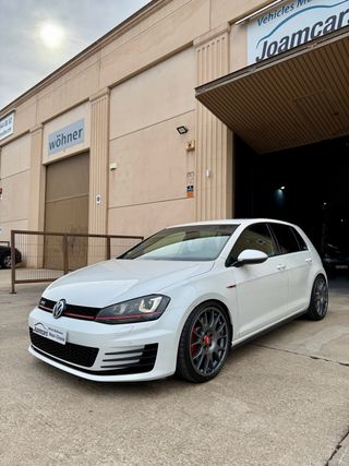 Volkswagen Golf GTI Performance 230cv DSG 5p
