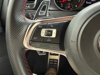 Volkswagen Golf GTI Performance 230cv DSG 5p