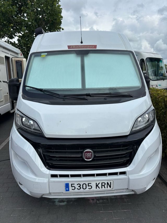 Camper Challenger a any V114 max