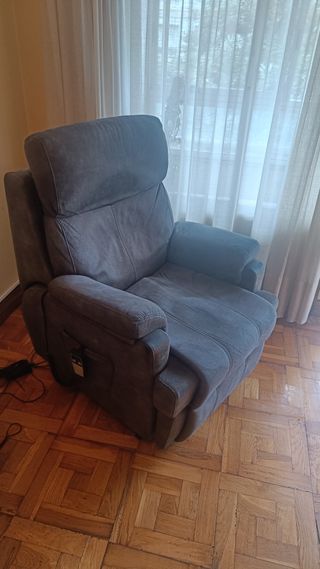 Sillón Eléctrico Reclinable Gris