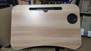 Mesa auxiliar plegable madera y plástico