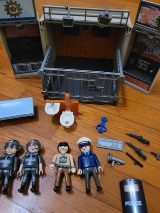 Playmobil Scrigno Polizia con figure