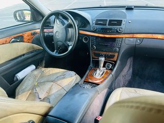 Mercedes-Benz Clase E 2005