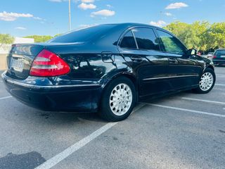 Mercedes-Benz Clase E 2005