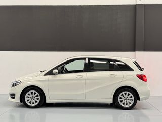 Mercedes-Benz B200d / 1 Propietario 