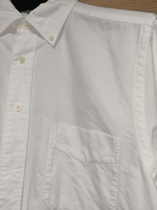 Camisa blanca de vestir para hombre