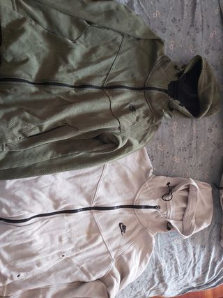 Nike Sudaderas Verde y Beige