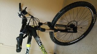 Bicicleta Lapierre Raid 529