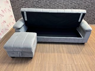 Sofá con almacenaje y puff, Nuevo + Cama 