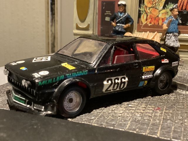 Coche Rally Volkswagen Scirocco 1/43