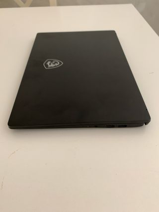 Computer portatile MSI Modern 14 nero