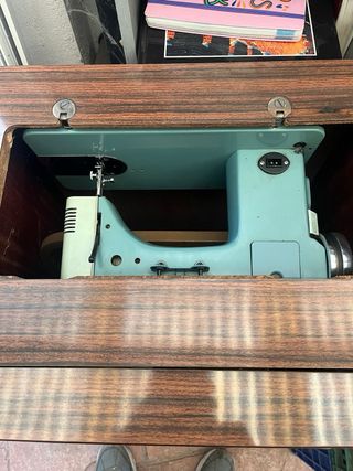 Máquinas de coser Alfa antigua (2) 100€ cada una!!