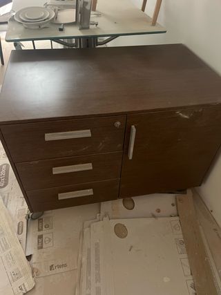 Cajonera de oficina de madera