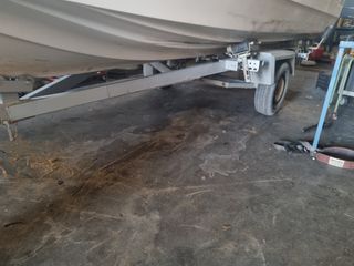 Barca de recreo 115cv mercury con remolque