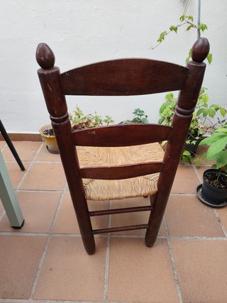 Silla de Anea Marrón