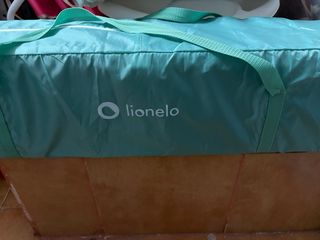 Parque y cuna de viaje