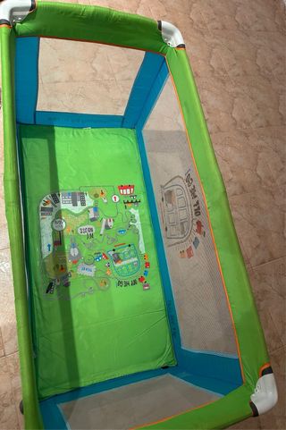 Cuna de viaje y parque para bebé