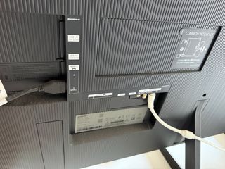 TV Samsung QLED 65 con caja. 