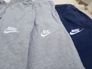 3 Bermudas Nike Azul y Gris