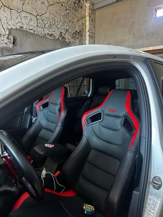 Volkswagen Golf GTI 7.5 performance 