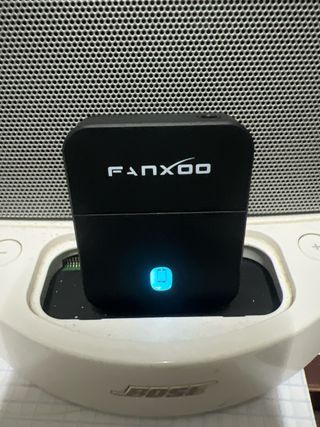 Altavoz Bose SoundDock + Adaptador Bluetooth