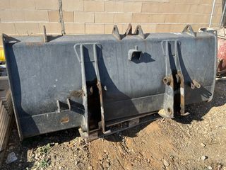 Pala Retroexcavadora Komatsu