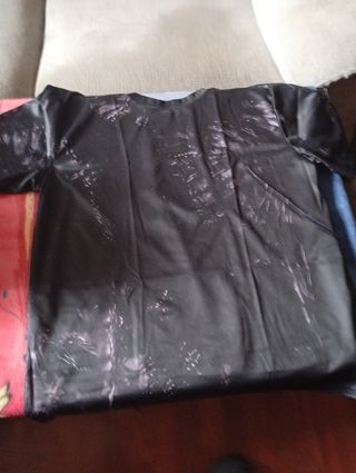 Camiseta deportiva negra