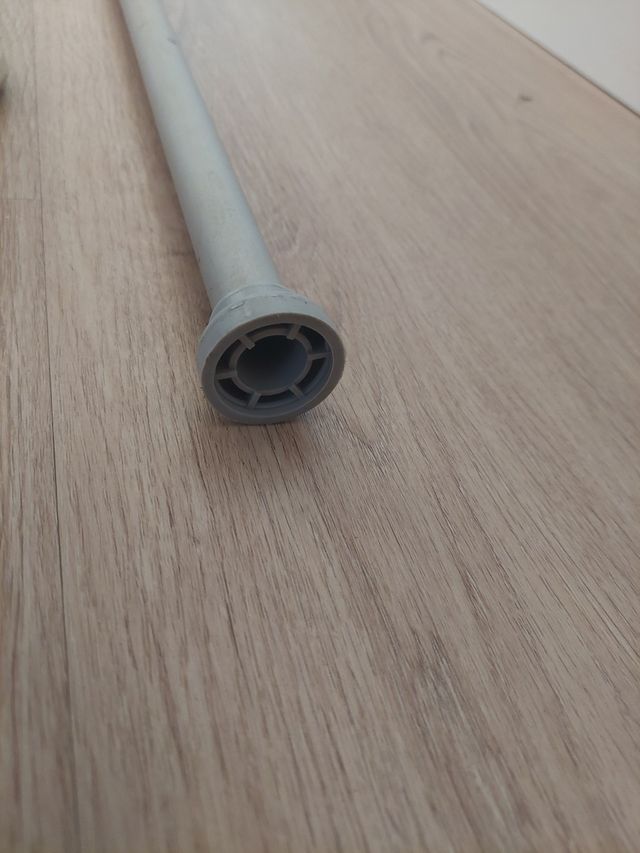 Barra cortina extensible plateada