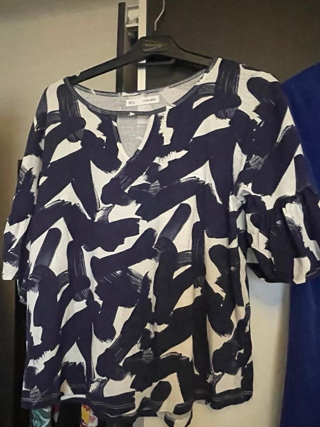 Lote 4 Camisetas Talla L+ 10 euro