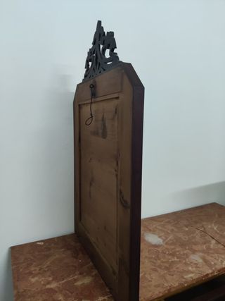 Espejo antiguo de madera tallada